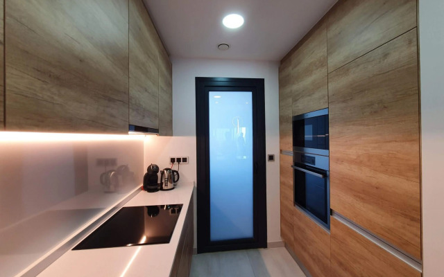 SUNSET WAVES vistas al mar