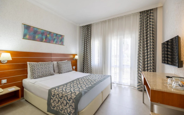 Petunya Beach Resort - All Inclusive