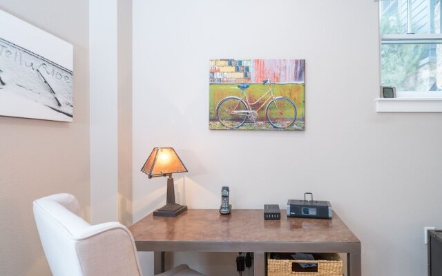 River Club 107 2 Bedroom Condo by Alpine Lodging Telluride