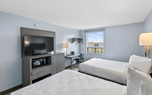 Emerald Hotel & Suites