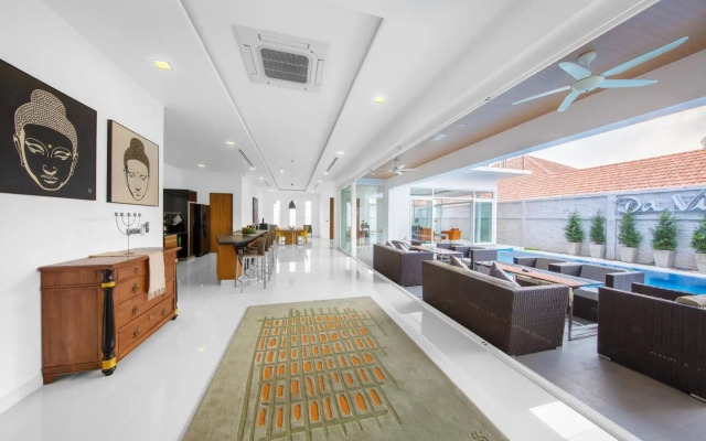 DaVinci Pool Villa Pattaya