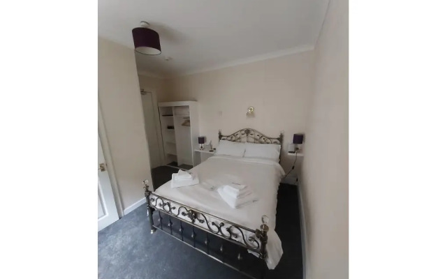 Isallt Guest House