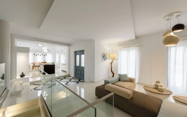 Phaos Cellaria Estate
