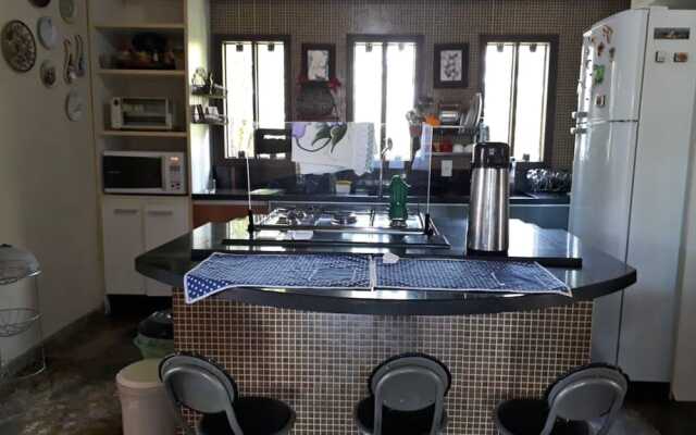 Casa na Praia de Taperapuan com piscina vista Mar