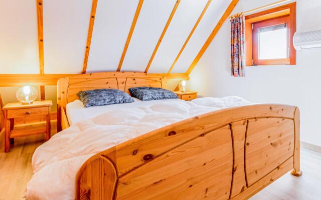 Cosy Holiday Home in De Haan near Sea Beach