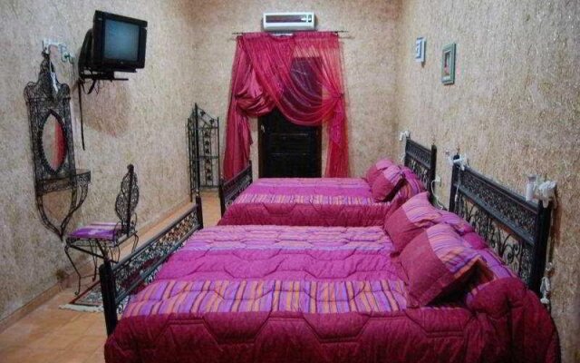 Well Center Riad Auberge Assounfou