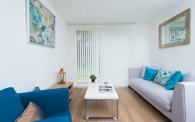 Stylish and Modern 1BR near the River Thames