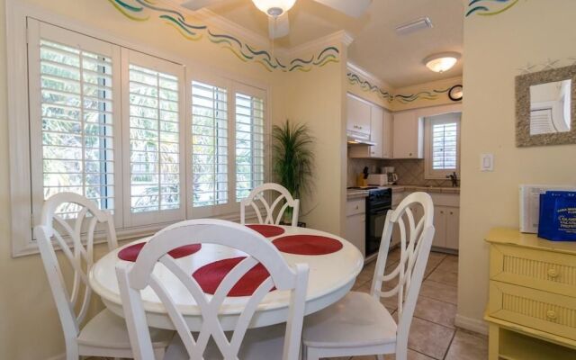 AM Beach Place Unit 6