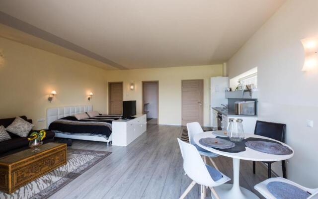 Lakeside Apartments - Adults Only
