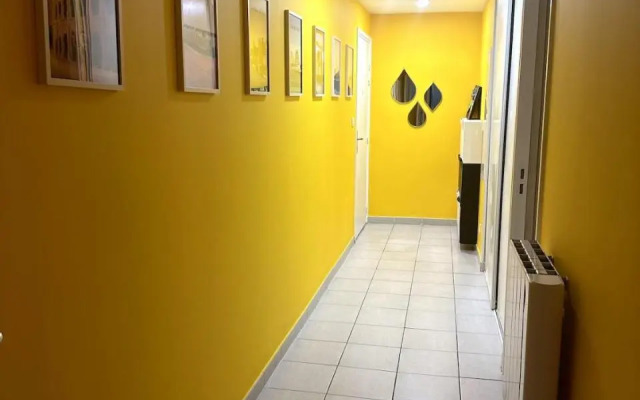 Appt intime, Près d'Arènes, 10min centre, WIFI