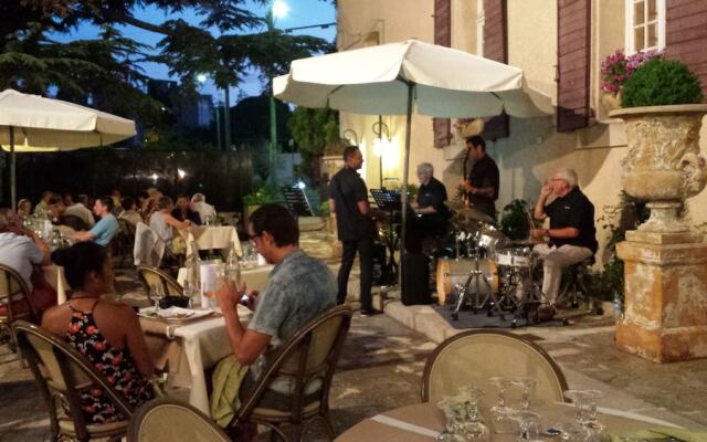 Hostellerie De La Cremaillere