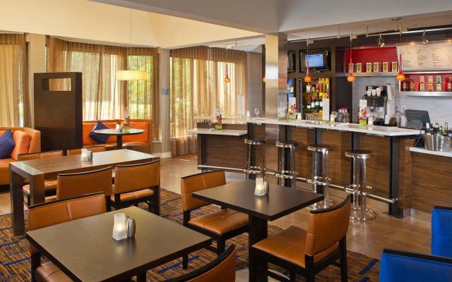 Courtyard by Marriott Charlotte Southpark