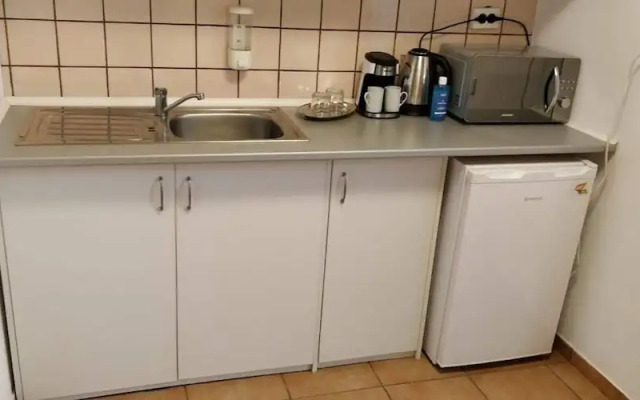 Cazare Business-Transit