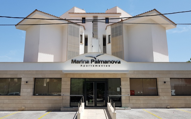 Marina Palmanova Apartamentos