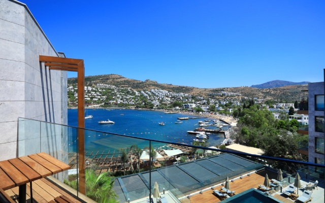 Mare Deluxe Residences & Villas