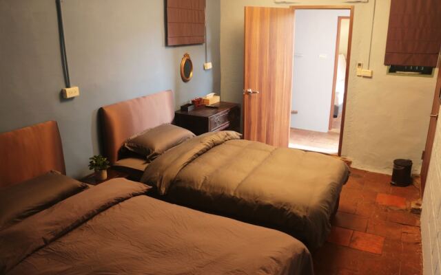 Lazy Inn