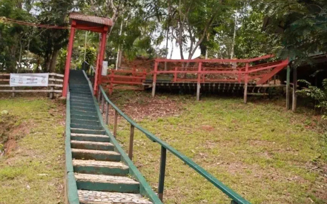 Amazonia Jungle Hotel