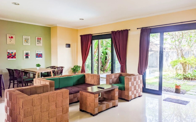 The Lavana Villa Singgahan Jimbaran (3 Bedroom Villa) – Guest Rooms – Benoa
