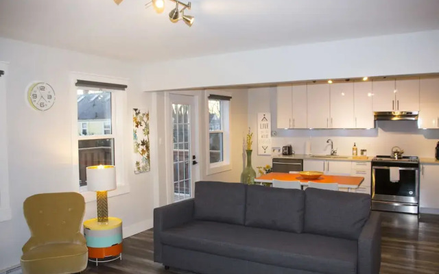 WOW Luxury Suites - Halifax Downtown