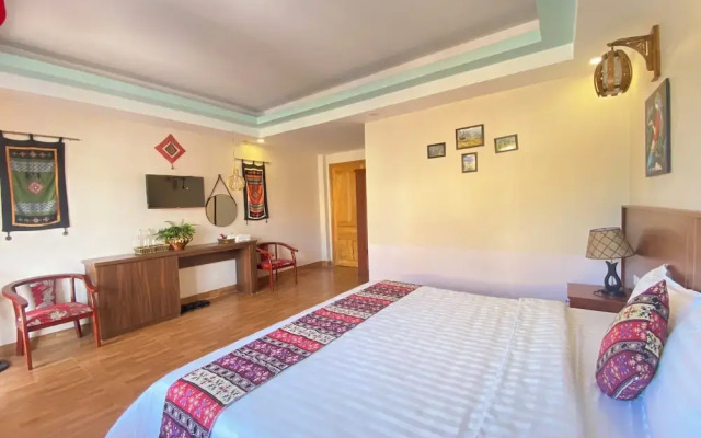 Misty Hostel Sapa