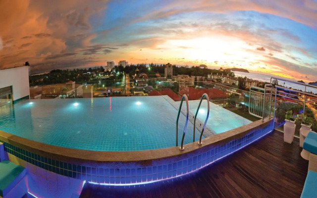 C'haya Hotel