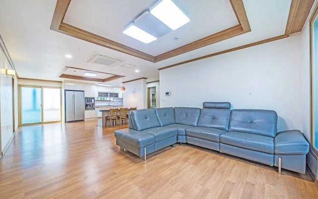 Ara Pool Villa Pension