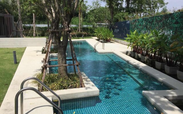 Baan Dhewaran Beachfront Villa