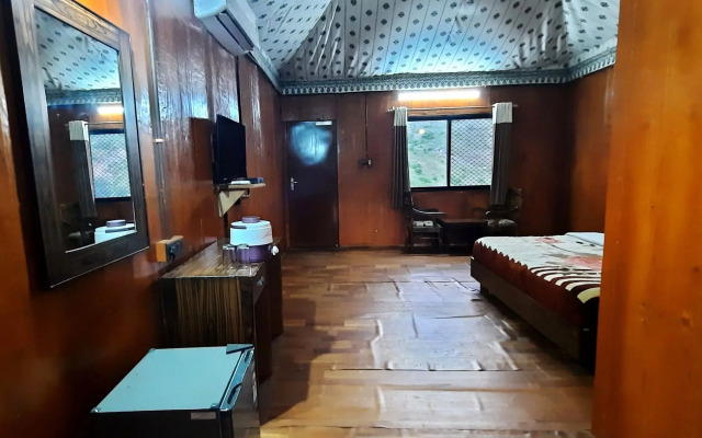 Lake Alpi resort Kumbhalgarh