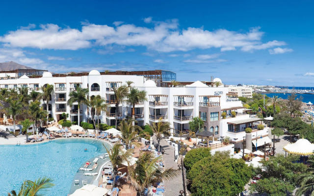 Princesa Yaiza Suite Hotel Resort