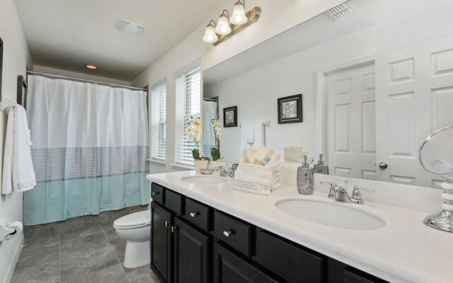 1287YC - West Haven Gated Community