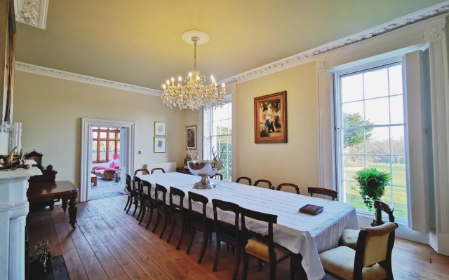 Severn Manor Country Estate