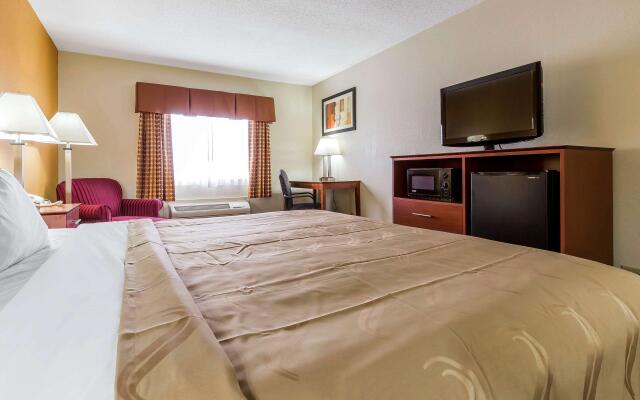 Quality Inn Sycamore - DeKalb