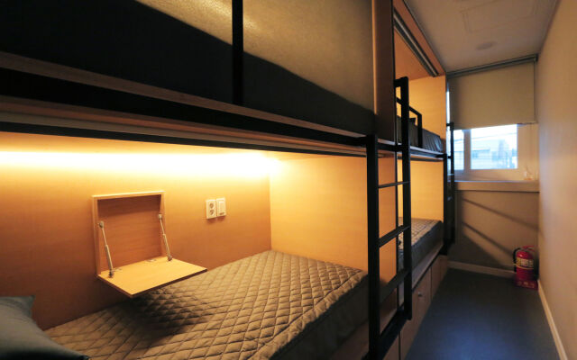 Blueboat Hostel Gyeongju