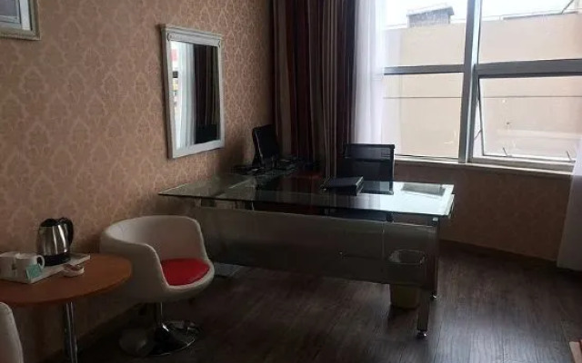 Rose Garden Express hotel