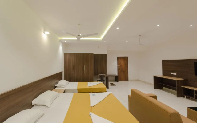 Hotel Karuna Residency