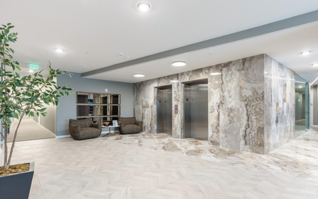 Landing Furnished Apartments Near Northside