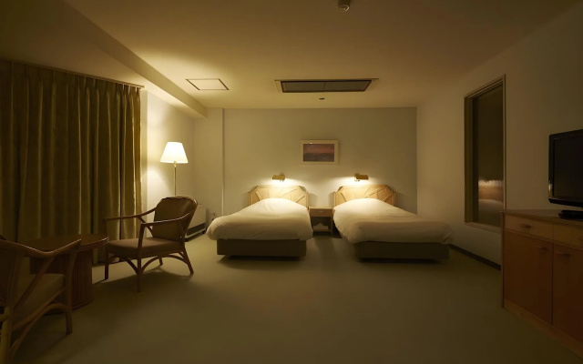 Fuji Premium Resort – Guest Rooms – Fujikawaguchiko