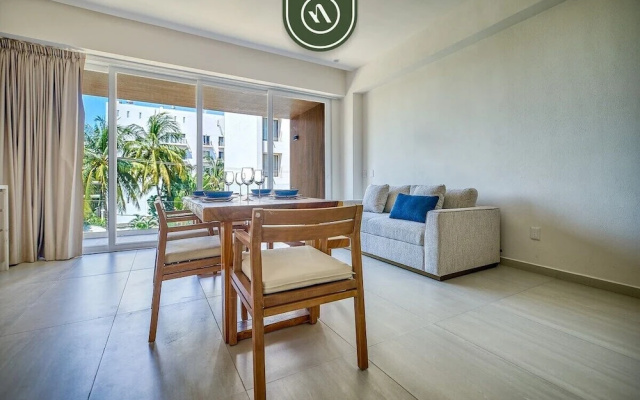 New 1 BR Condo With Amazing Rooftop Pool - Jacuzzi