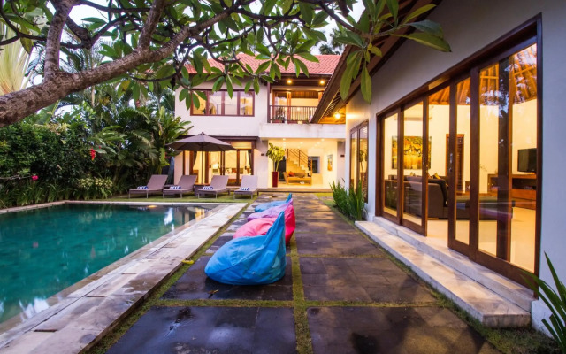 Amore Villas