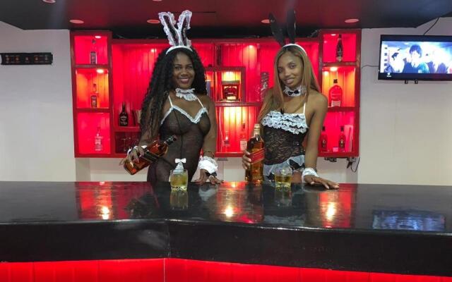 Relax Cabaret
