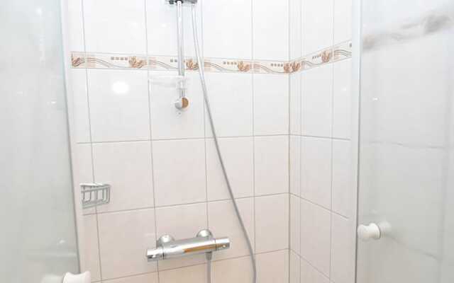 Serene Stay With Garden