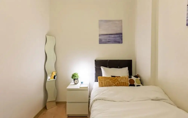Cozy Flat Near Nisantasi and Trendy Attractions