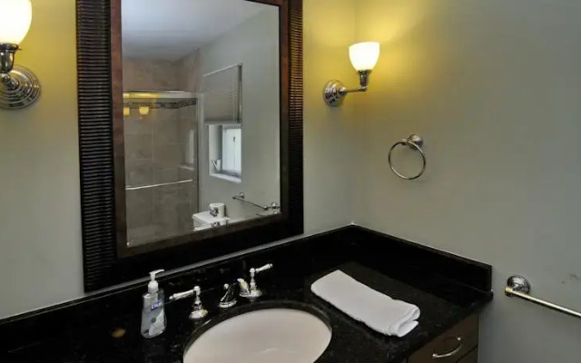 NaplesFloridaVacationHomes.com: Monte Carlo Vacation Rental Home