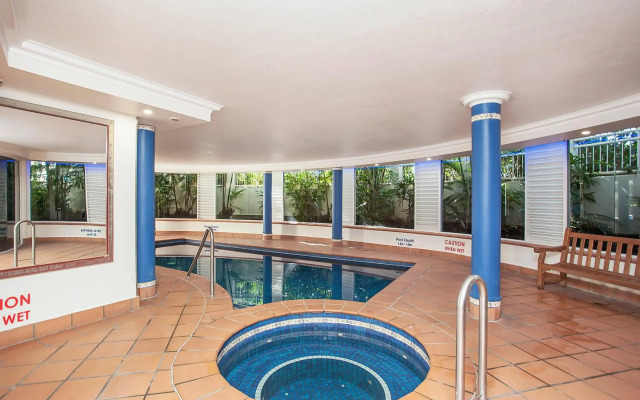 ULTIQA Burleigh Mediterranean Resort