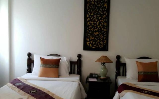 Wangburapa Grand Hotel