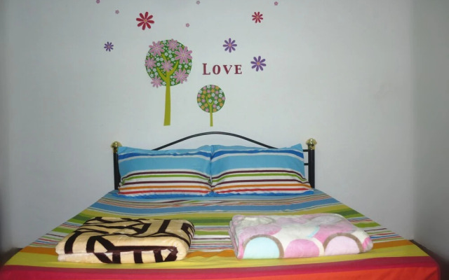 H Homestay - Semi D 1000Mbps (1Gbps) Wifi, Astro & Private Parking