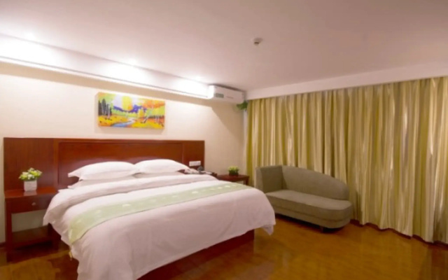 GreenTree Inn LaiBin DaQiao Road YeJin Road Express Hotel