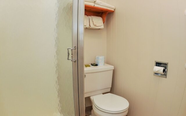 Friendship Oceanfront Suites