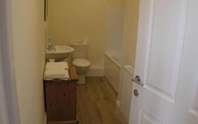 Oliver Cromwell Hotel