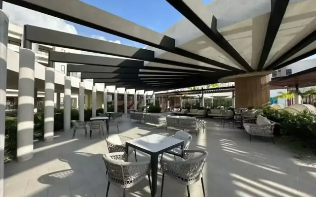 NOK Stlyish 1BR Apartment by Vistacana Rentals